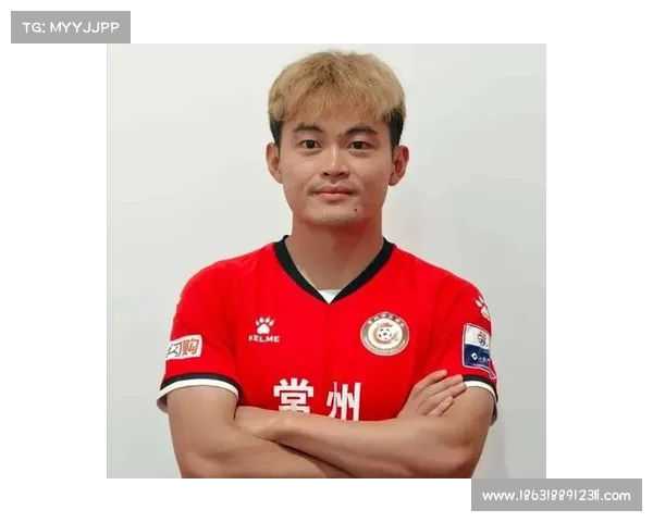 河南黄紫昌加盟常州队首发出战苏超迎来职业生涯首秀 河南黄紫昌加盟常州队首发出战苏超迎来职业生涯首秀